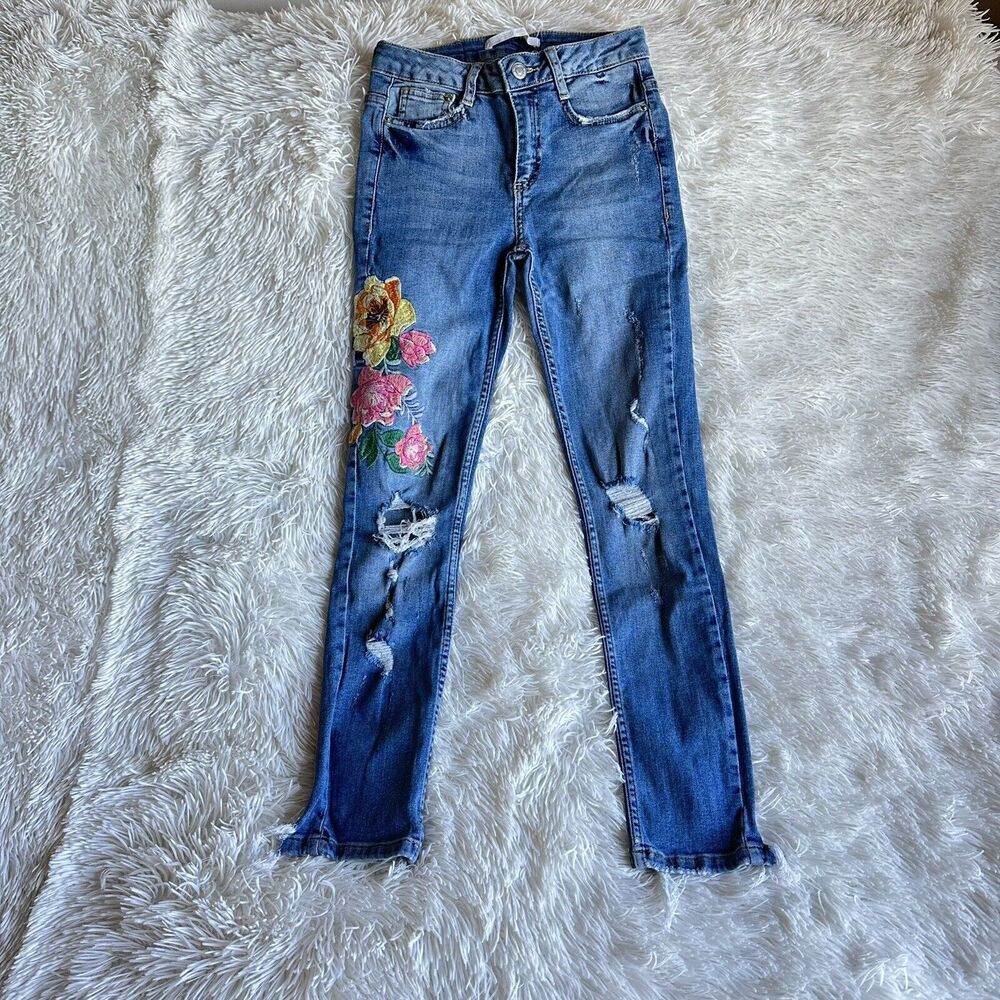 ZARA Trafaluc Denimwear Embroidered Distressed Skinny Jeans Size 00